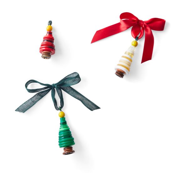 button ornaments with ribbons