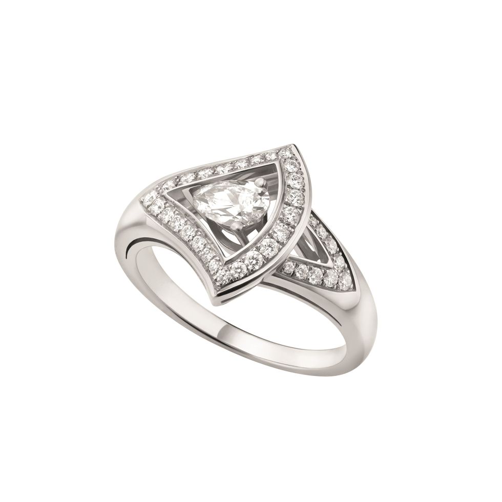 Ring, Pre-engagement ring, Platinum, Jewellery, Engagement ring, Fashion accessory, Diamond, Metal, Silver, Gemstone, 