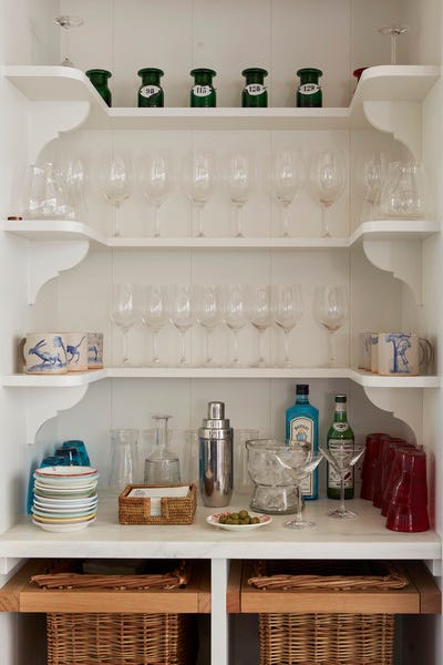 everyday glassware sits out ready for use in pam and don schneiders hamptons kitchen, with cabinetry by plain english everyday glassware sits out ready for use in pam and don schneiders hamptons kitchen, with cabinetry by plain english
