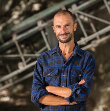 Plaid, Dress shirt, Workwear, Pattern, Design, Shirt, Portrait photography, Photography, Sleeve, Denim, 