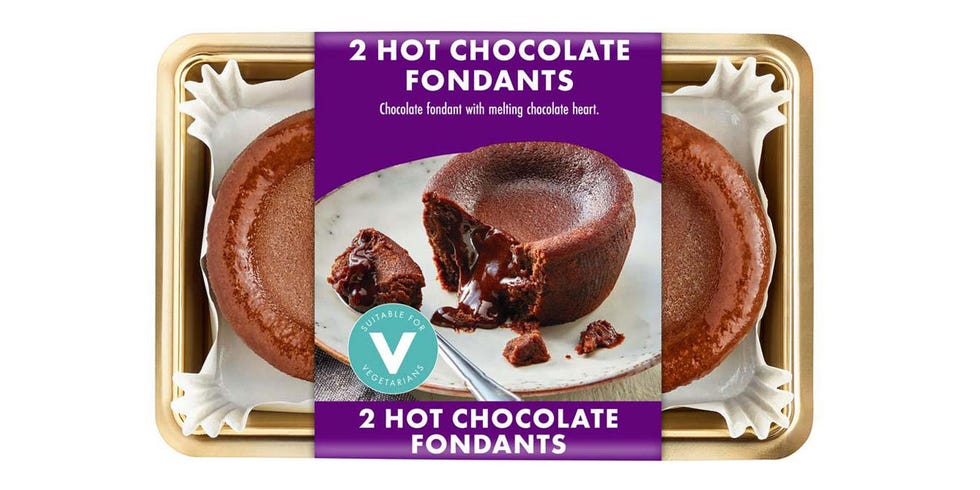 Food, Dish, Cuisine, Chocolate cake, Ingredient, Chocolate, Dessert, Frozen dessert, Baking, Soufflé, 