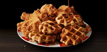Dish, Food, Cuisine, Ingredient, Belgian waffle, Waffle, Dessert, Produce, Finger food, Baked goods, 