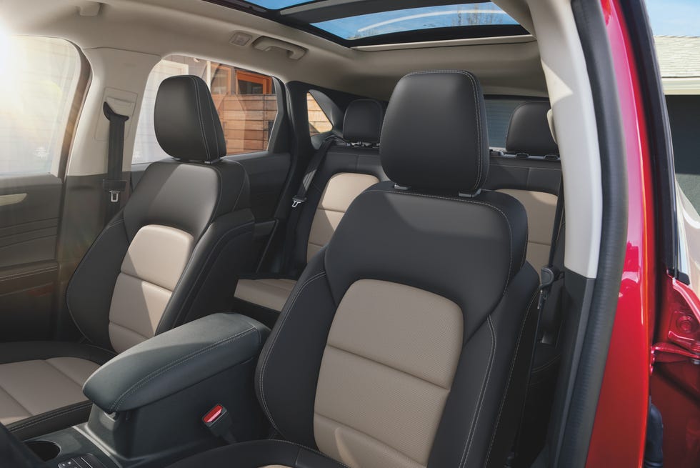 2022 ford escape interior