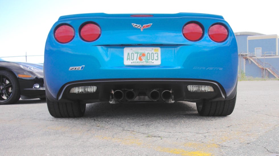 Land vehicle, Vehicle, Car, Bumper, Automotive exterior, Chevrolet corvette c6 zr1, Sports car, Chevrolet corvette, Corvette stingray, Supercar, 