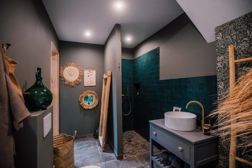 baño rústico con ducha