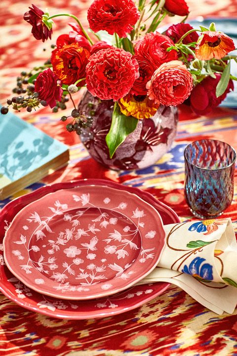 Red, Table, Tablecloth, Flower, Cut flowers, Textile, Plant, Floral design, Centrepiece, Linens, 