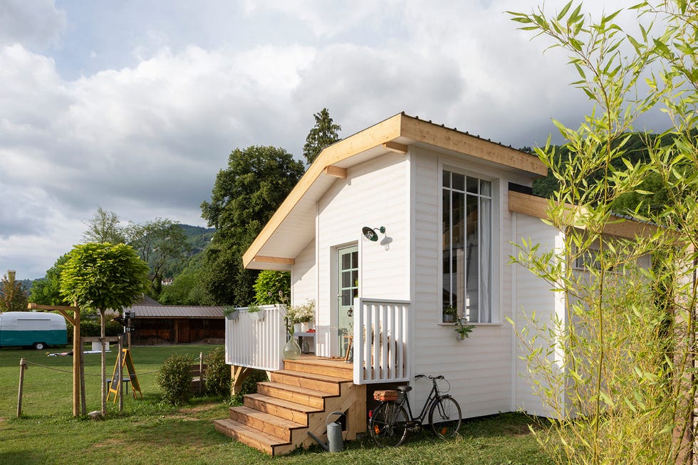 Cabin Minicasa 22 meters Design by Inés de la Fresagne