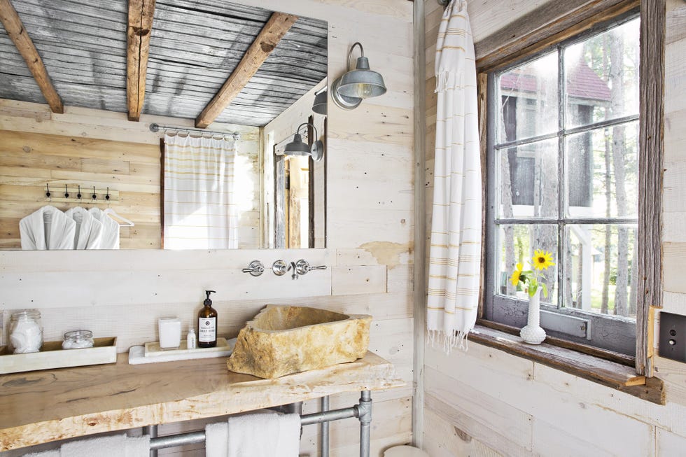 Lynne Knowlton Tiny House - Toronto Tiny House Cabin