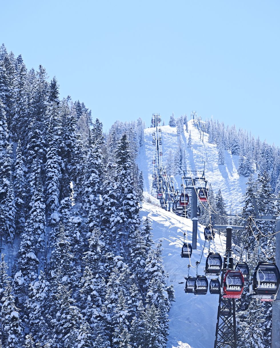 best ski resorts aspen mountain colorado ski lift