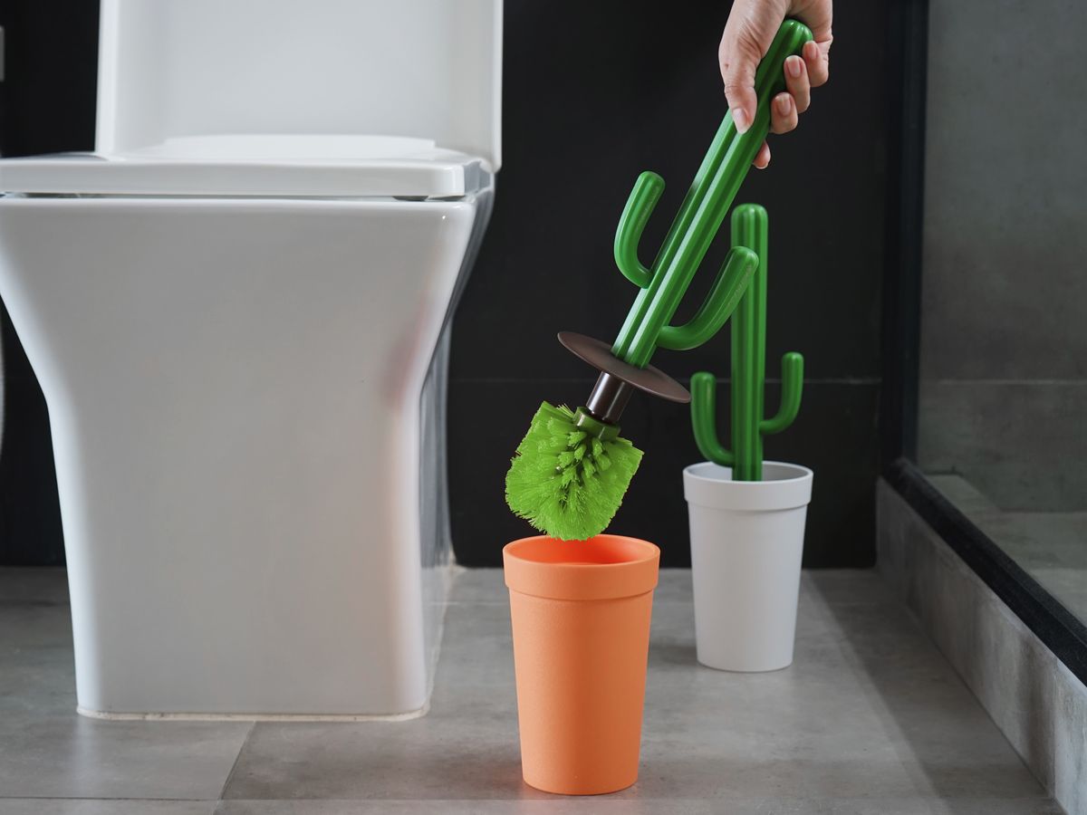 This Clever Toilet Brush Is Shaped Like A Cactus - UncommonGoods