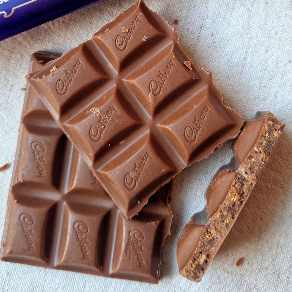 cadbury biscoff chocolate bar