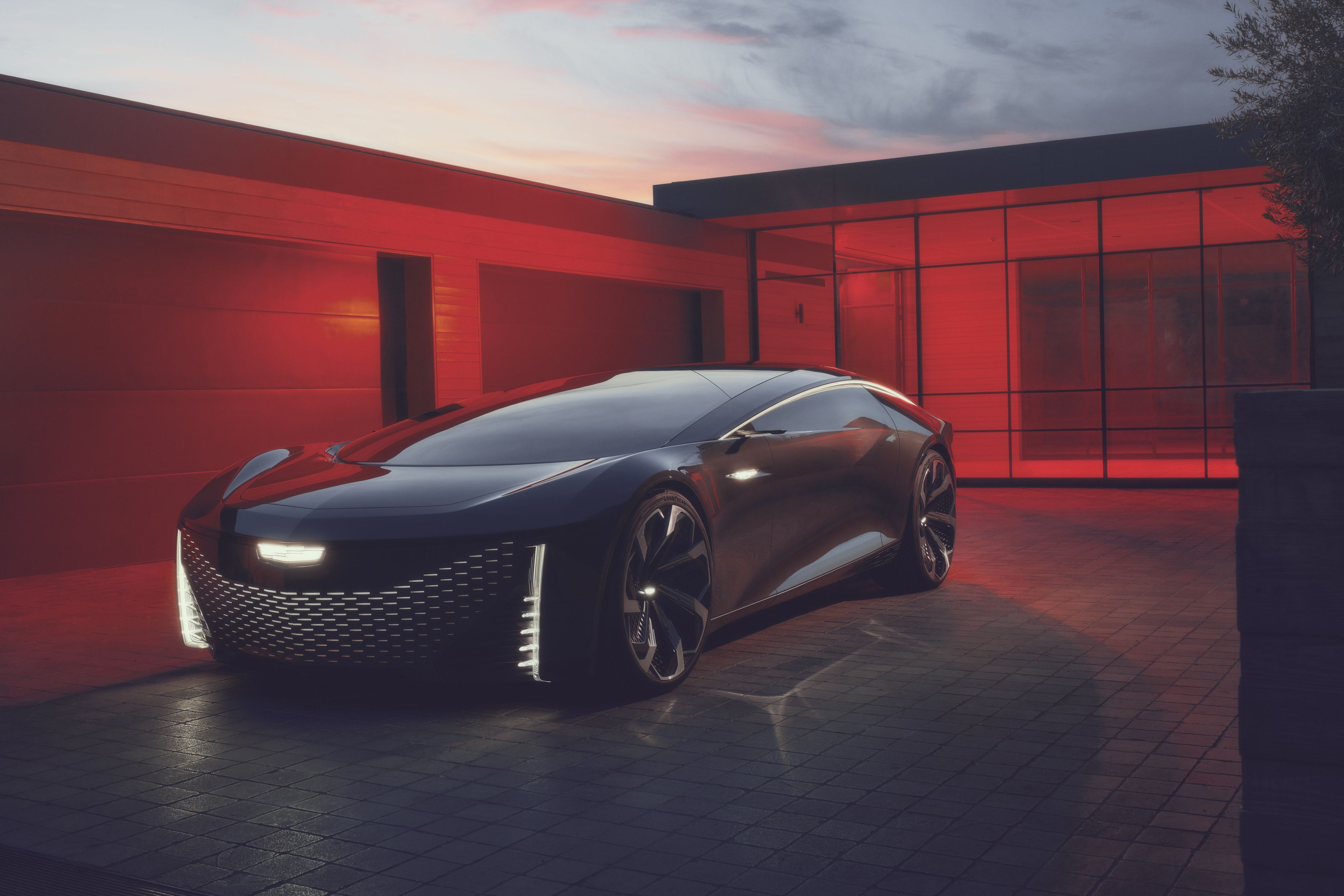 Cadillac InnerSpace Concept Is a Sleek Autonomous EV with a ...