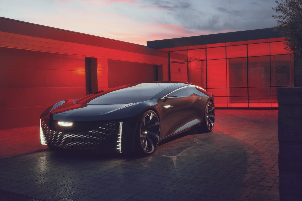 Cadillac InnerSpace Concept Is a Sleek Autonomous EV with a Loveseat