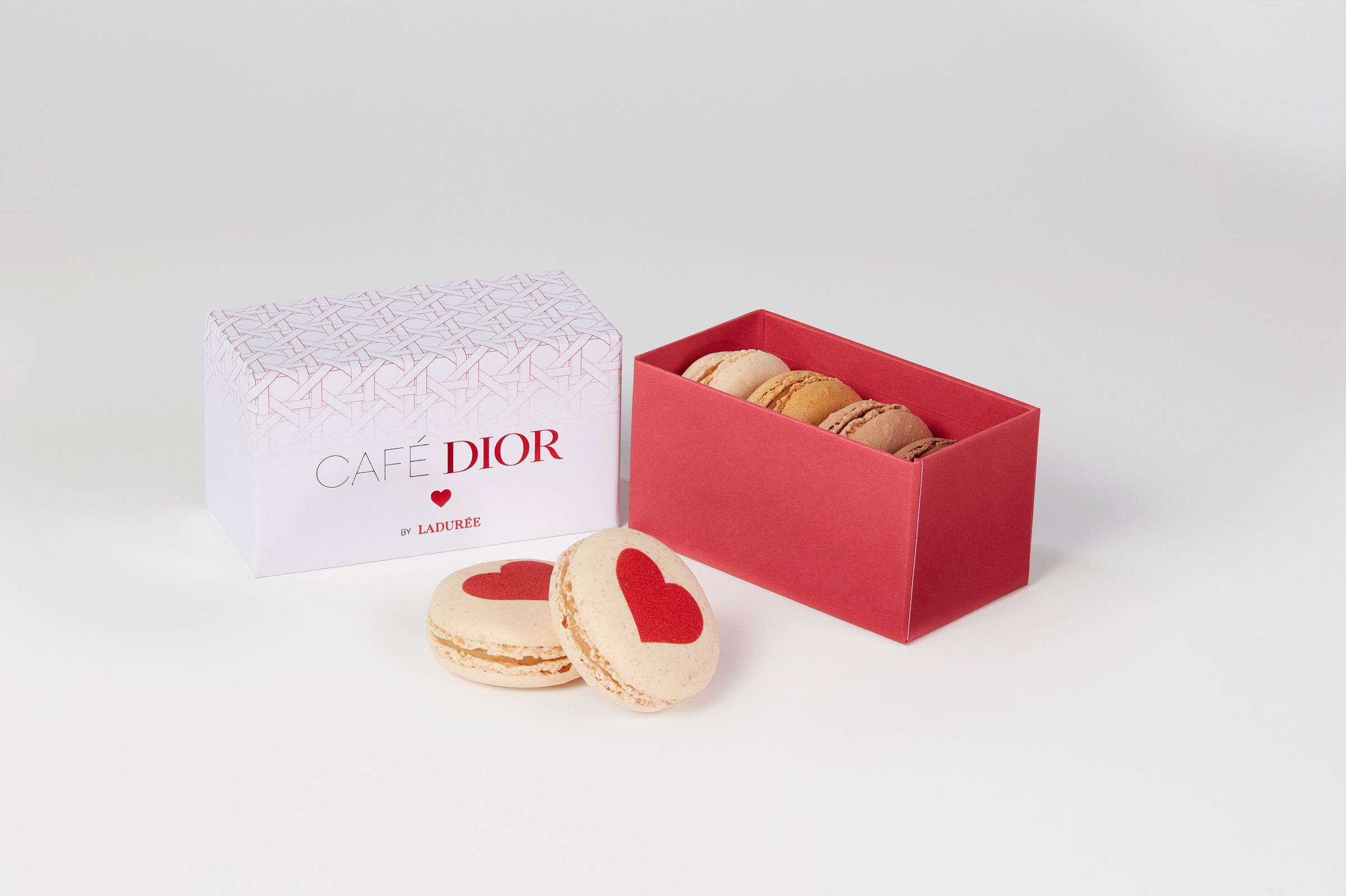 HOT大得価Dior ディオール 2022 バレンタインコレクション ブレスレット アクセサリー