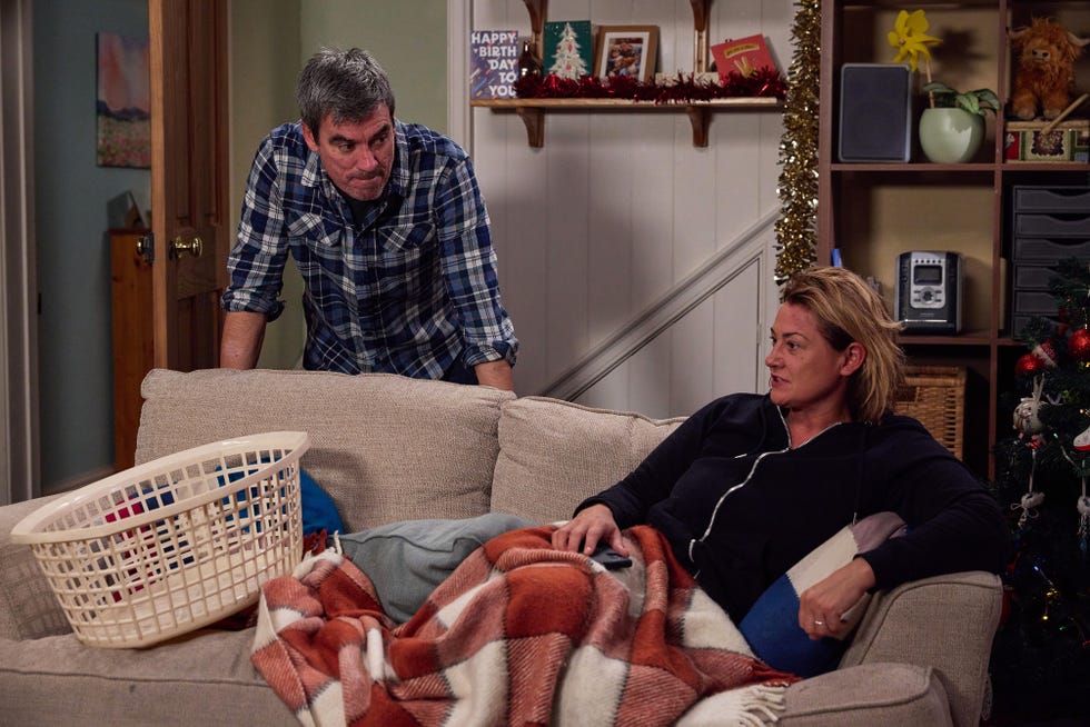 cain dingle, moira dingle, emmerdale