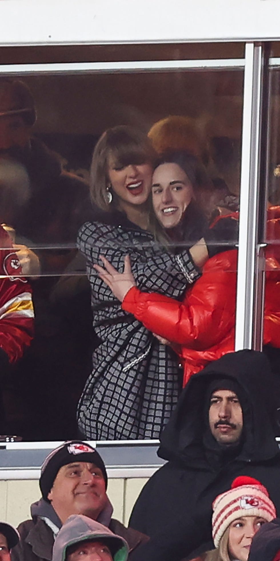 Taylor Swift y Caitlin Clark