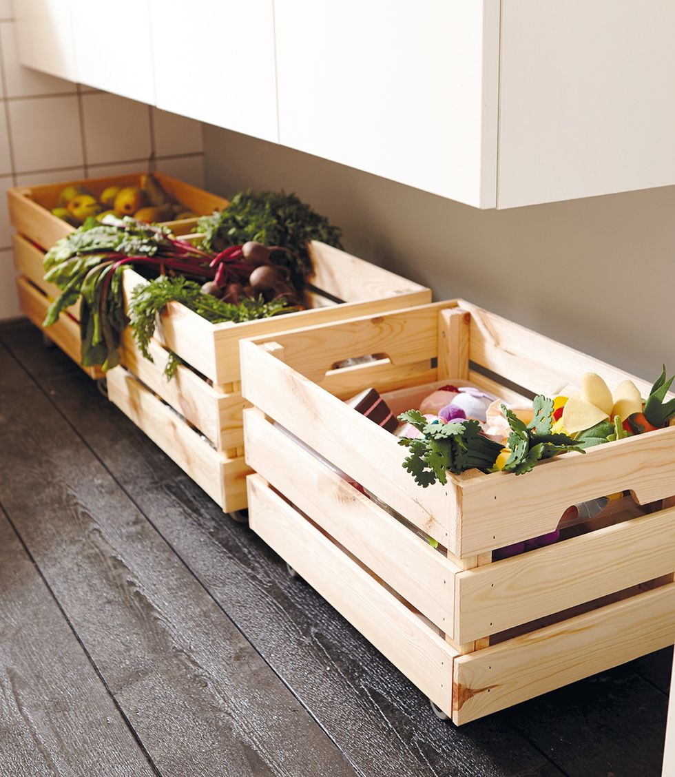 Aprende cómo hacer organizador de verduras y frutas para la cocina  Como  hacer estanterias, Adornos de madera para jardín, Organizador de utensilios
