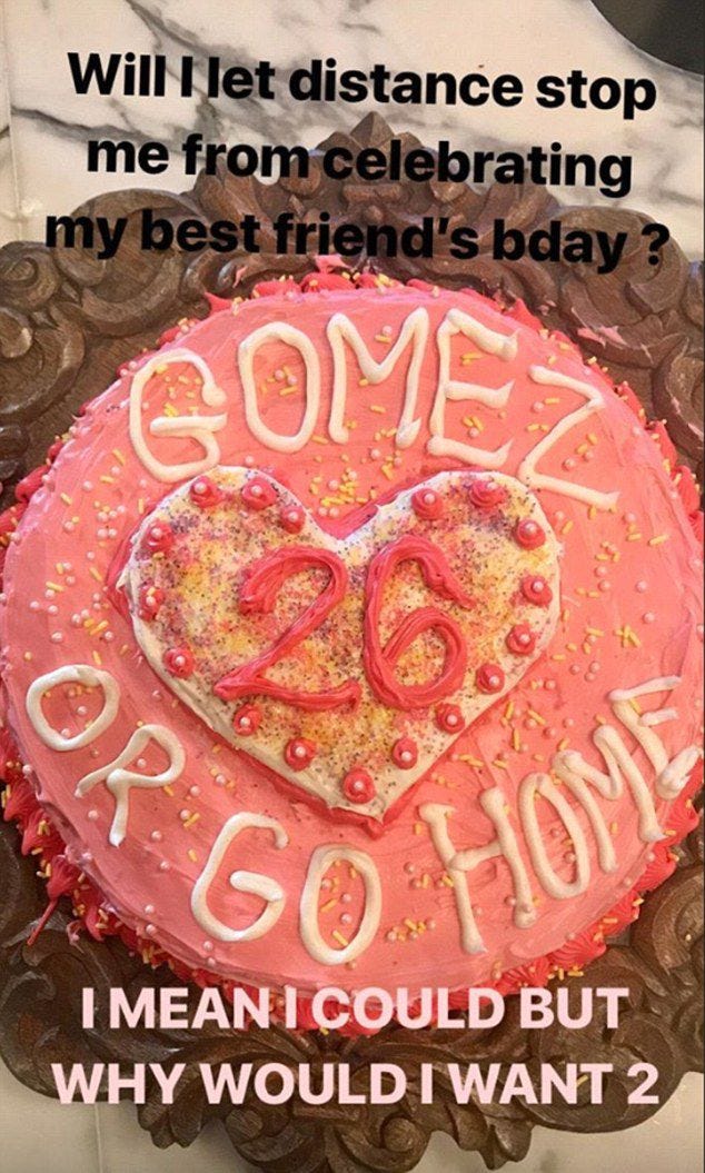 Buttercream, Icing, Sweetness, Food, Pink, Pasteles, Cake decorating, Baking, Cake, Dessert, 