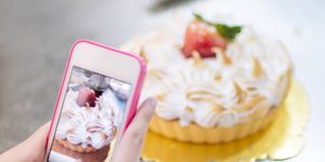 Cake in mobile phone