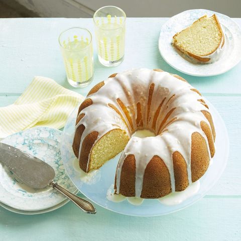 lemon pound cake with glaze