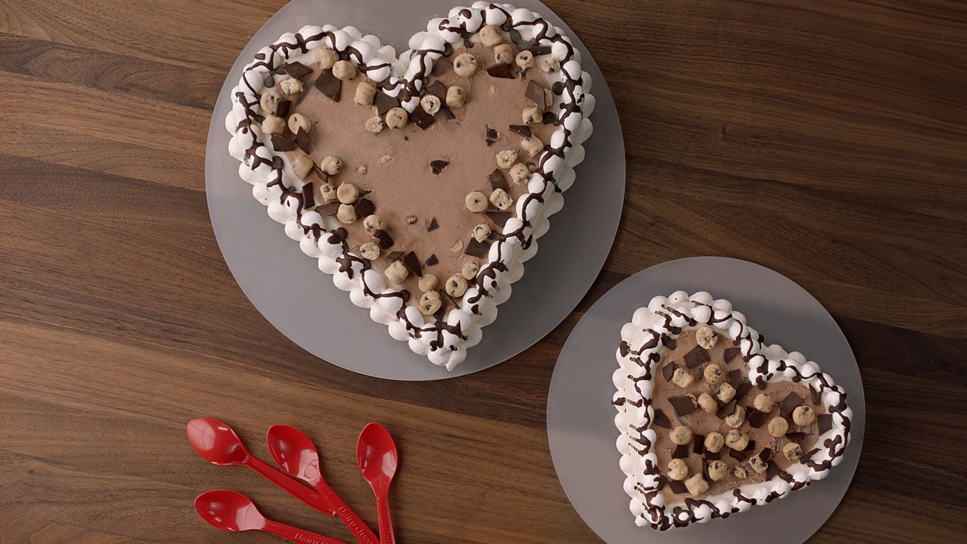 Piped Hearts Valentine's Cake | The Cake Blog