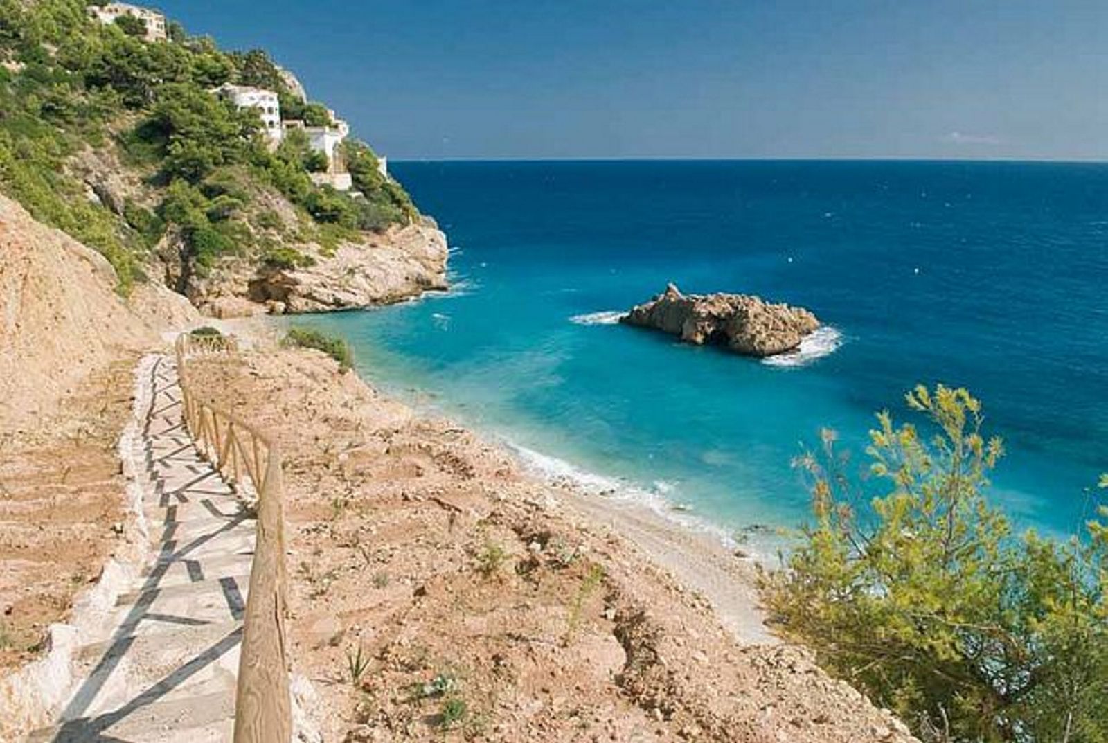 Las 12 mejores playas nudistas de España pic photo