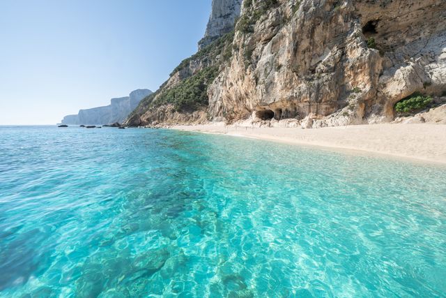 cala sisine spiaggia
