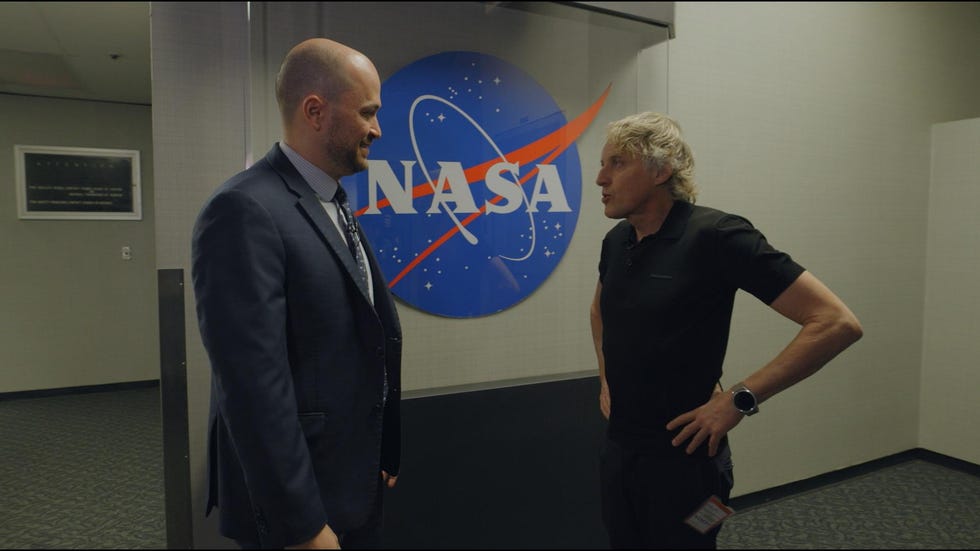 calleja en el espacio