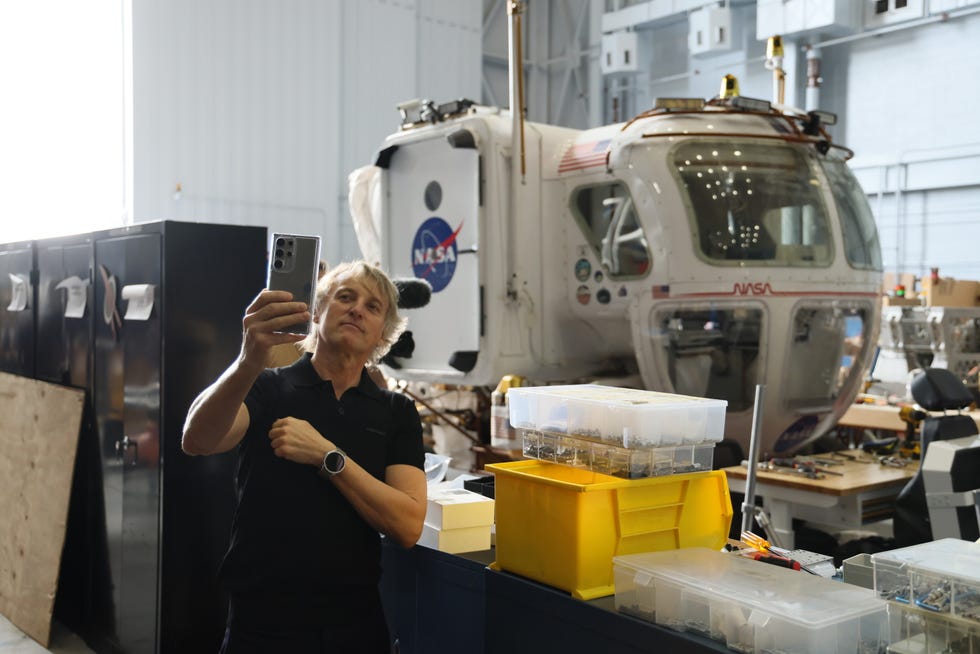 calleja en el espacio