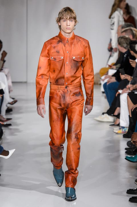 Calvin Klein SS Runway Show 2018 - Calvin Klein Collection Fashion Week Spring 2018 Calvin Klein SS Runway Show 2018 - Calvin Klein Collection Fashion Week Spring 2018