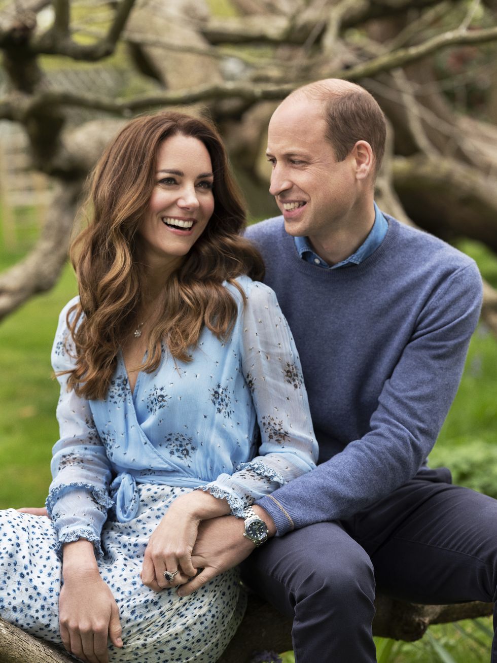 embargoed until 2230hrs bst april 28th 2021 the duke and duchess of cambridgea new portrait of the duke and duchess of cambridge taken at kensington palace this week to mark their 10th wedding anniversary obligatory credit line must be observed photo by chris floydcamera press this image is provided for free editorial use in connection with the anniversary until may 12th 2021 it must then be removed from your databases thereafter it will be available only via camera press strictly editorial news only, no commercial, souvenir or promotional use permitted magazine cover usages require approval no print sales the photograph cannot be cropped, manipulated or altered in any way