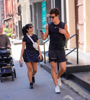 Shawn Mendes Seen on a Hike With Rumored Girlfriend Jocelyne Miranda