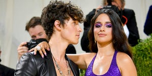 camila cabello en shawn mendes bij het met gala in september 2021