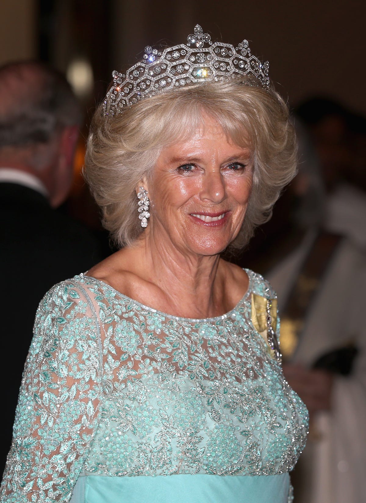 Incoronazione Carlo III: la corona di Camilla suscita polemiche