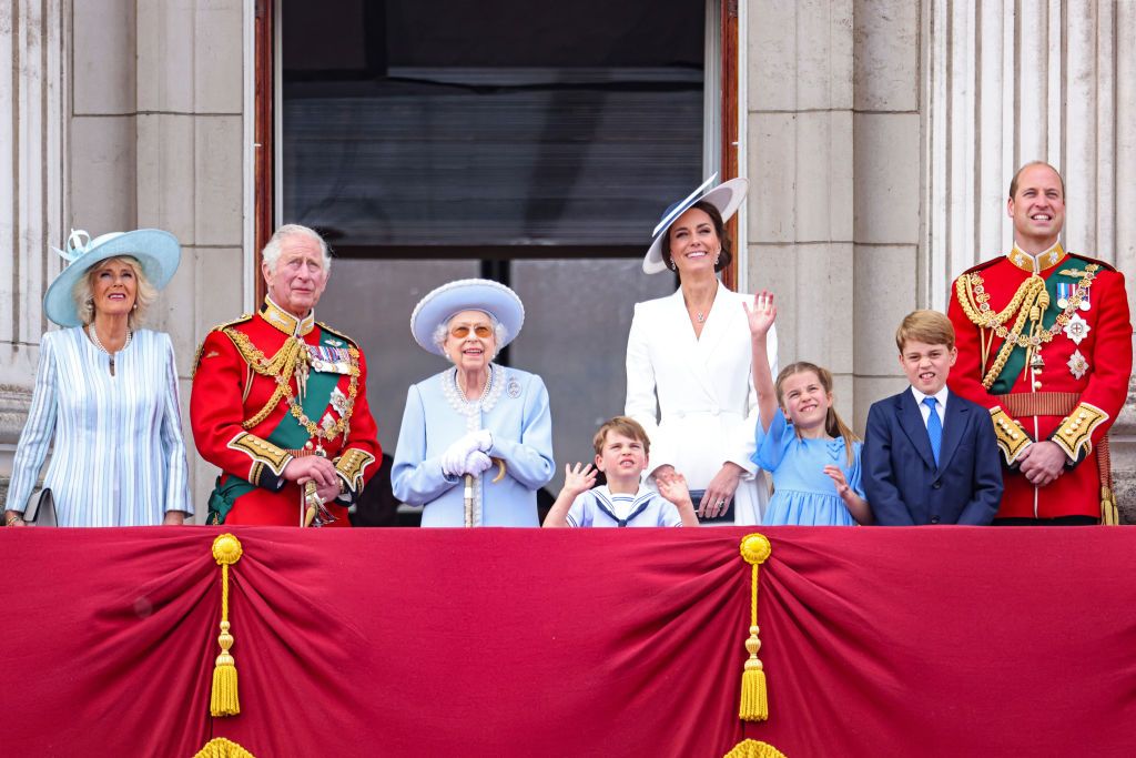 ヘンリー王子とメーガン妃、1歳になった長女リリベットのポートレートを公開 英国滞在中の誕生日パーティで撮影 | カルチャー | ELLE ［エル  デジタル］