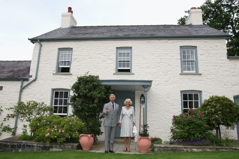charles and camilla outside their welsh home ﻿llwynywermod