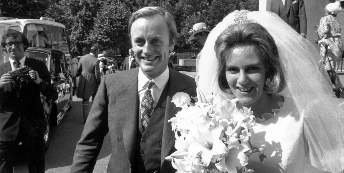 Queen Camilla's Ex Andrew Parker Bowles Will Attend the Coronation ...