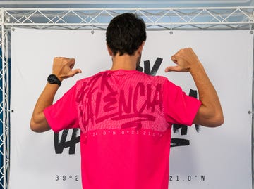 camiseta del maratón de valencia 2023