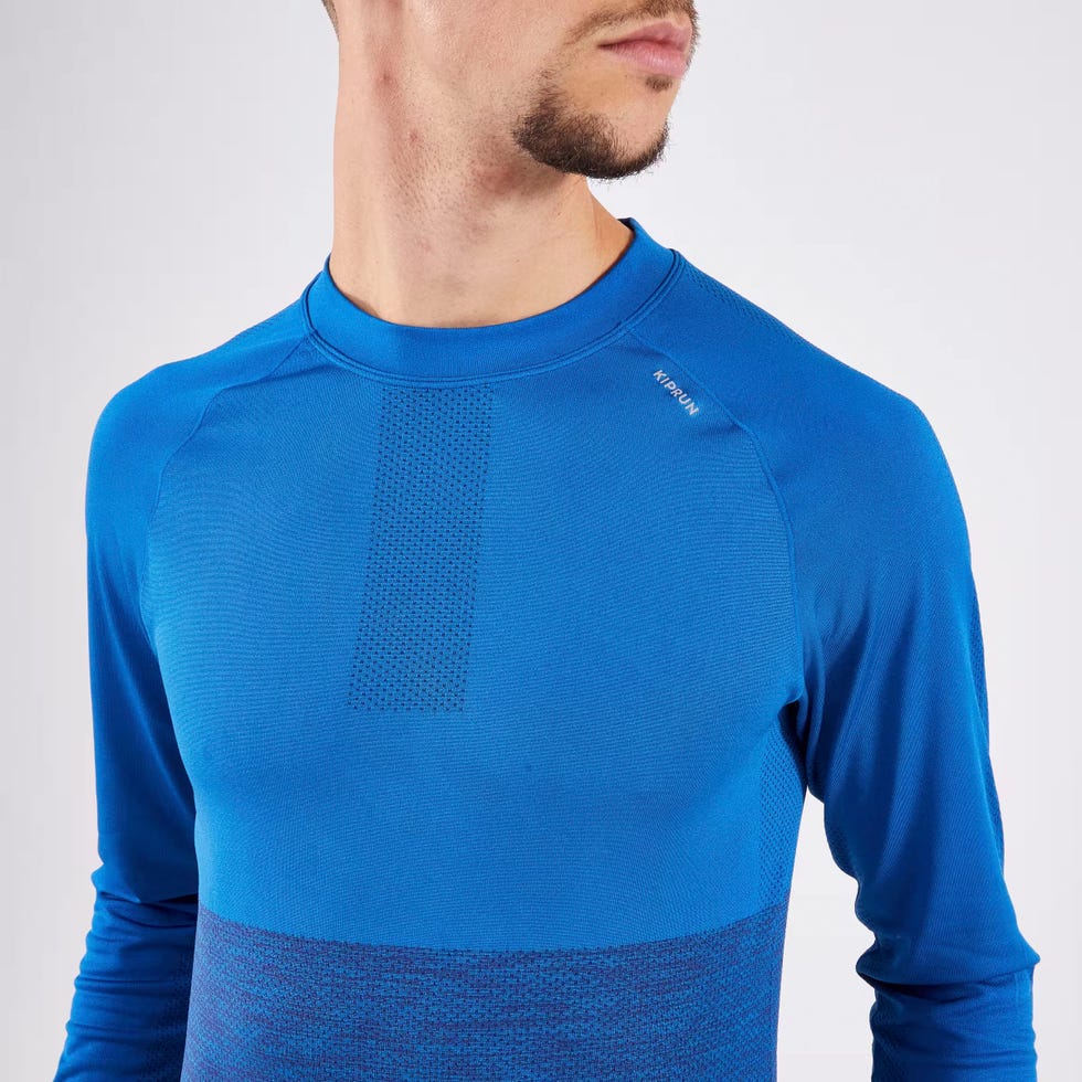 camiseta de running kiprun de decathlon para hombre en color azul