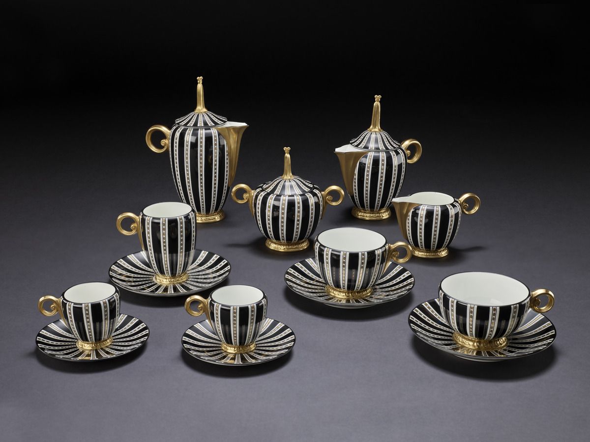 Rare Wedgwood Tea Set Once Owned By Karl Lagerfeld Bought By V&A