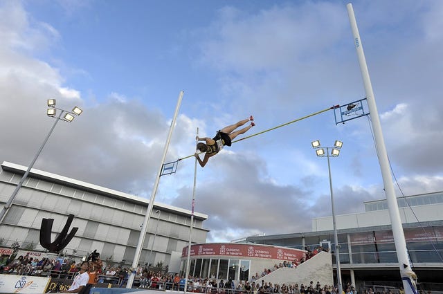 una atleta en los campeonatos de clubes de españa