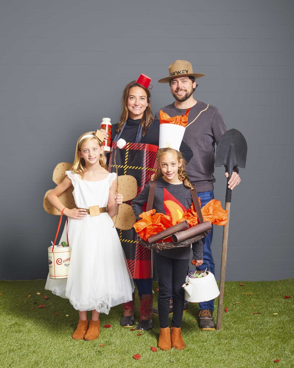 FAMILY & LITTLE GIRL HALLOWEEN COSTUME IDEAS & LINKS TO PURCHASE