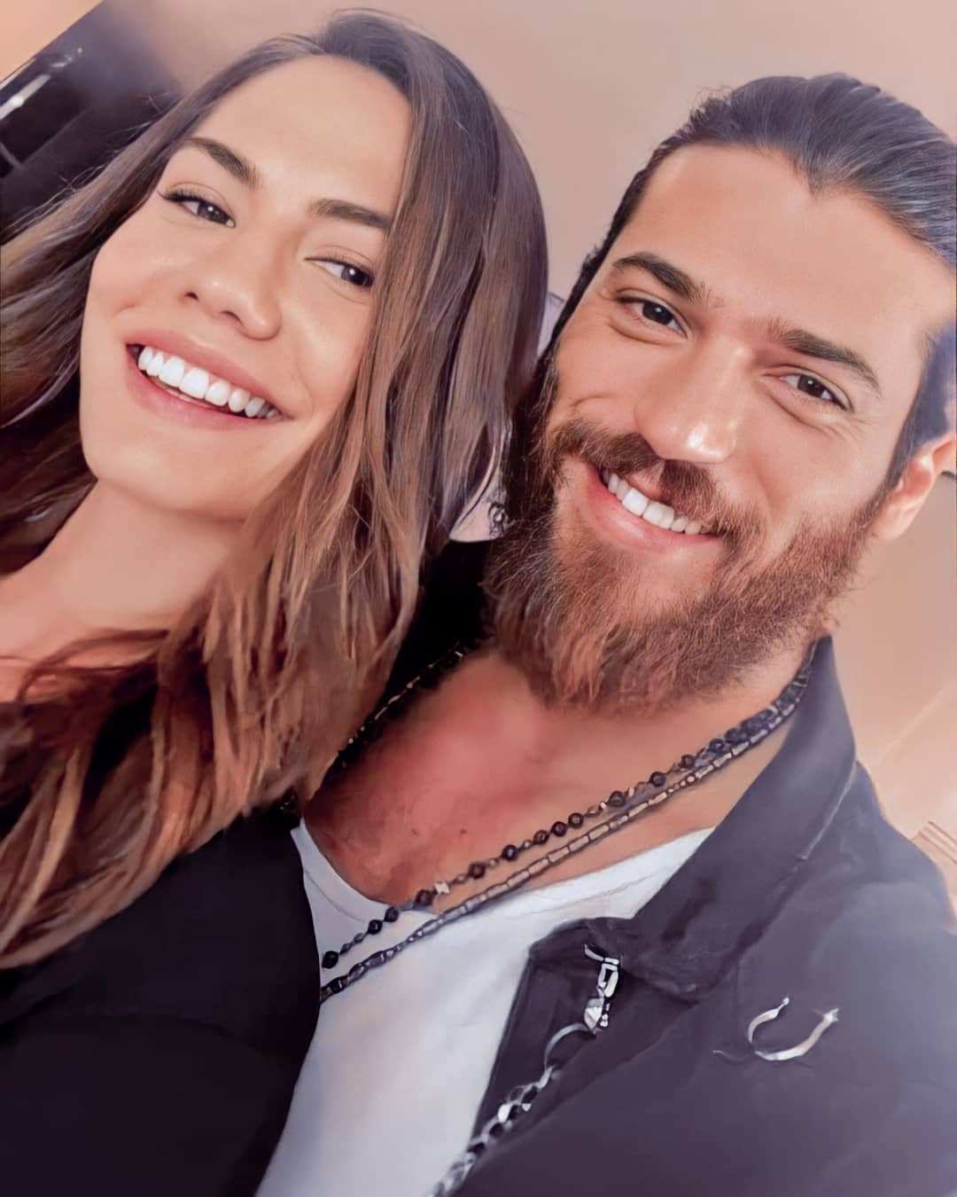 Can Yaman e la coprotagonista di Daydreamer, Demet Özdemir, avevano una  relazione segreta