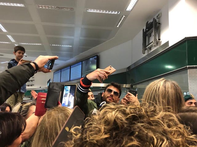 Can yaman italia febrero 2020