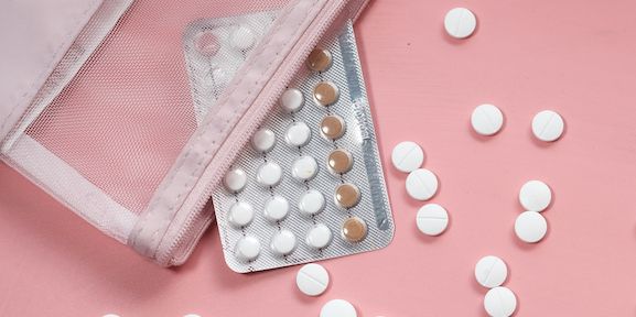 Can you delay your period via painkillers and taking extra pills?
