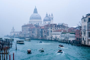 canale grande with vaporettos and basilica di santa maria