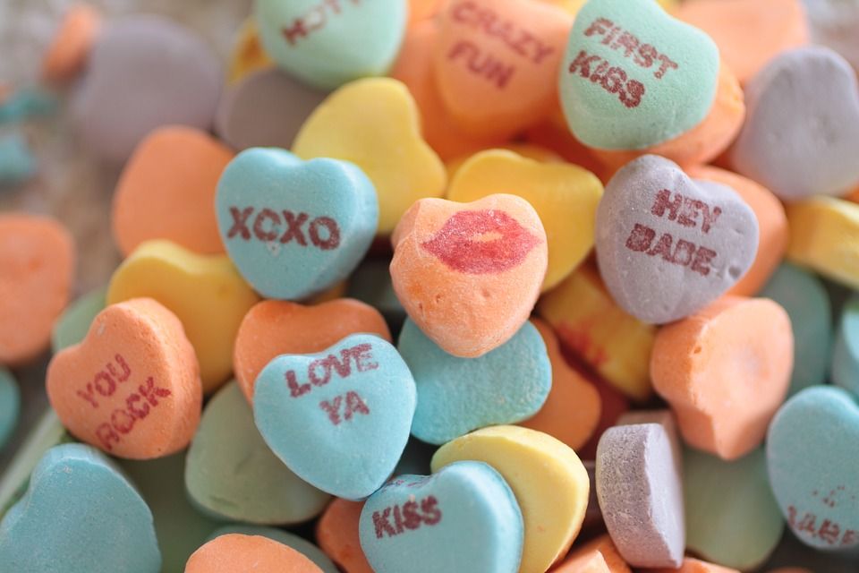 Sweethearts, Sweetness, Confectionery, Heart, Candy, Food, Food coloring, Bonbon, Marshmallow, 