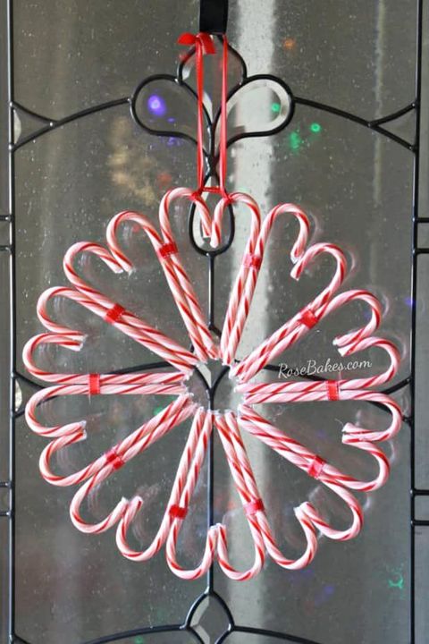 candy cane crafts wreath snowflake