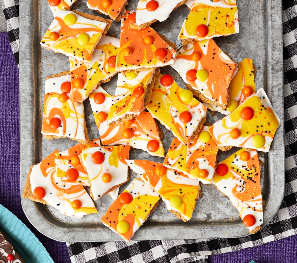 50 Best Halloween Desserts For An Easy Spooky Treat