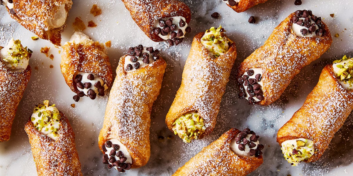 preview for Homemade Cannoli Will Beat Out Your Favorite Bakery